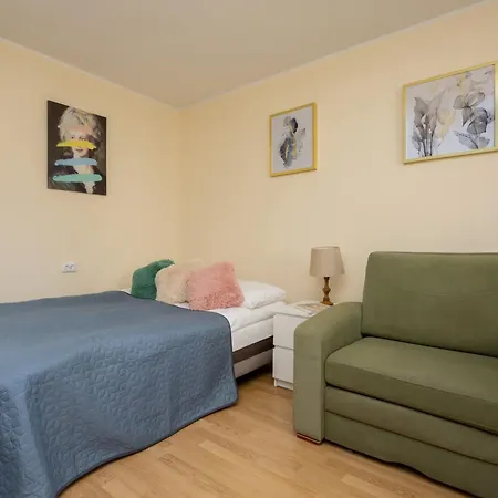 Cozy Anielewicza Wola By Renters