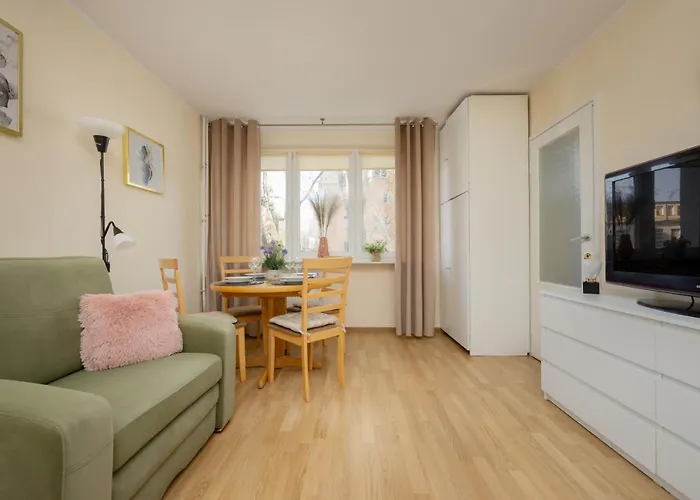 شقة Cozy Anielewicza Wola By Renters وارسو