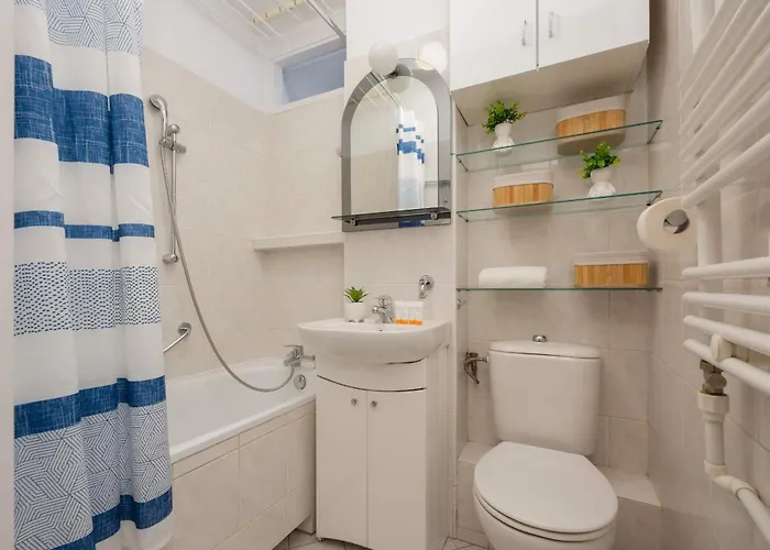 Cozy Anielewicza Wola By Renters وارسو